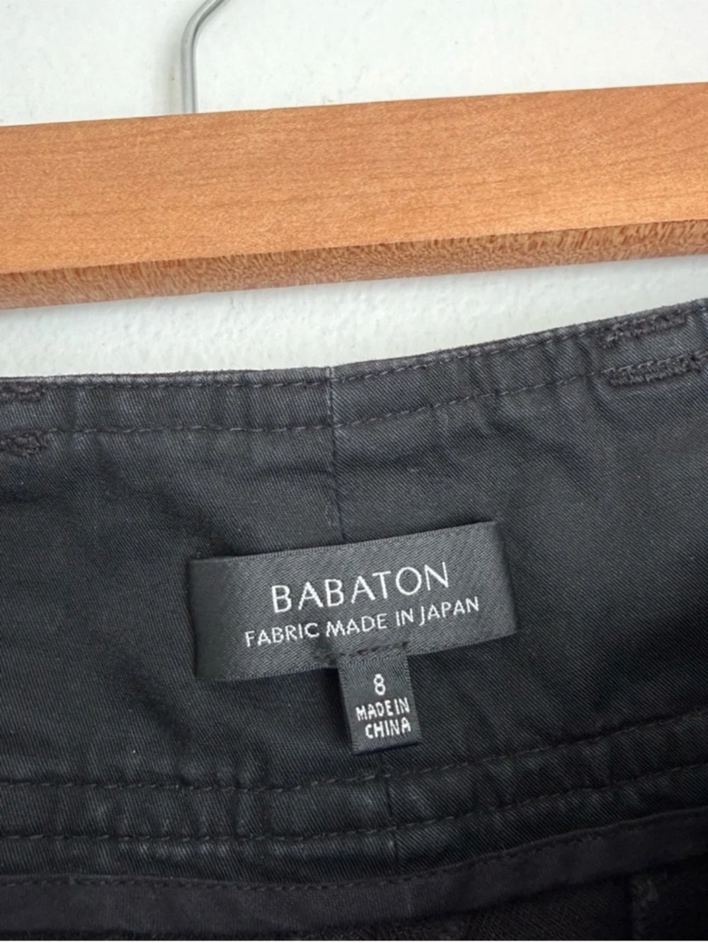 Babaton Aritzia Linen Blend Relax Fit Cargo Pants in Black